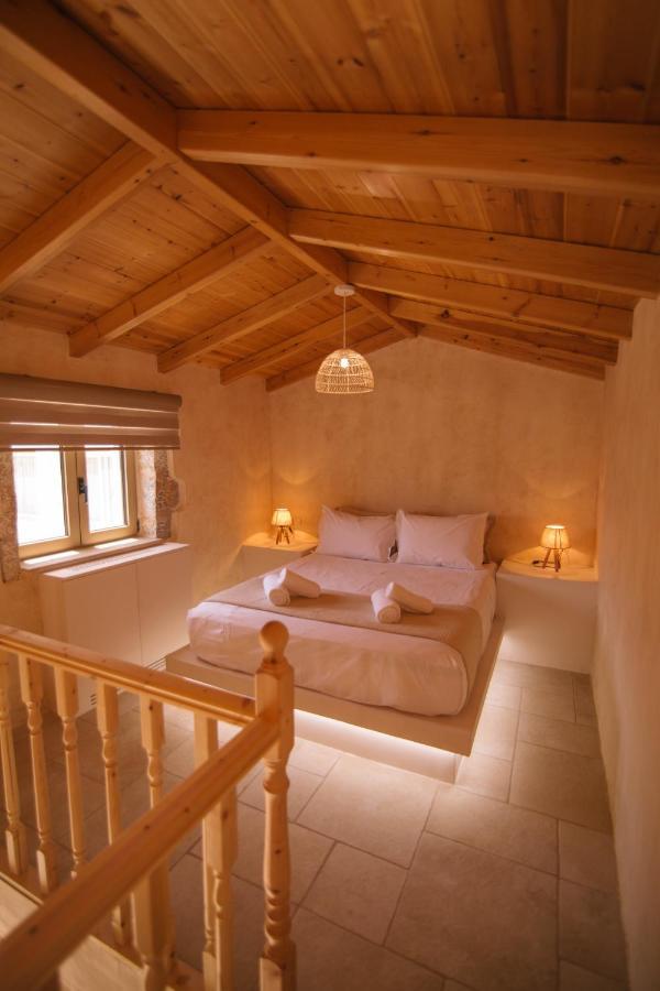 Mani Luxury Suites And Studios In Gytheio With Private Pools Exterior foto