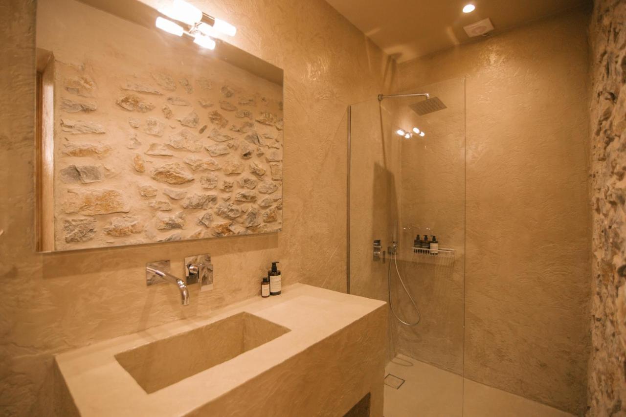 Mani Luxury Suites And Studios In Gytheio With Private Pools Exterior foto